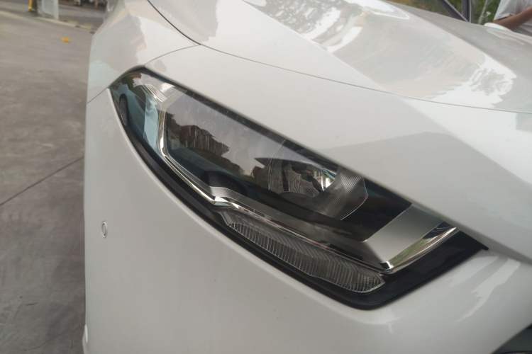 Used Mercedes-Benz A-Class 2020 Second Facelift A 180 L Sport Sedan Right Front Headlight