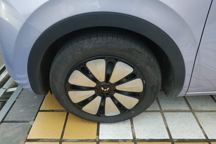 Used Wuling Bingo 2025 410 km Lingxi Deluxe Edition
