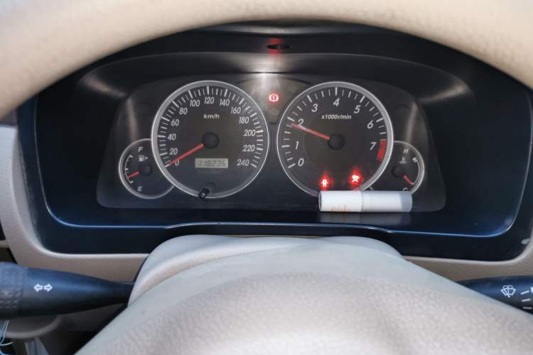 Used FAW Senya M80 2011 1.3L Manual 5 Seats