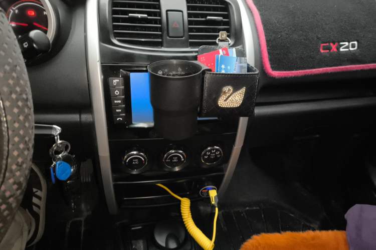 Used CHANGAN CX20 2014 1.4L IMT Sunroof Navigation Version China IV Standard