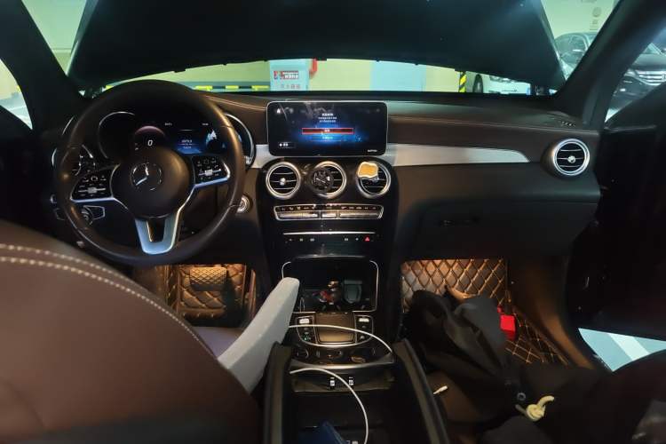 Used Mercedes-Benz GLC 2020 Facelifted GLC 260 L 4MATIC Dynamic Edition