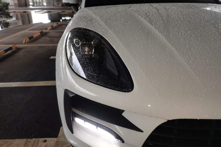 Used Porsche Macan 2018 Macan 2.0T
