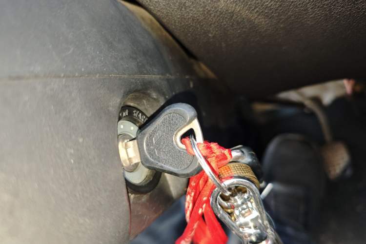 Used Wuling Zhiguang 2013 1.0L Practical Version