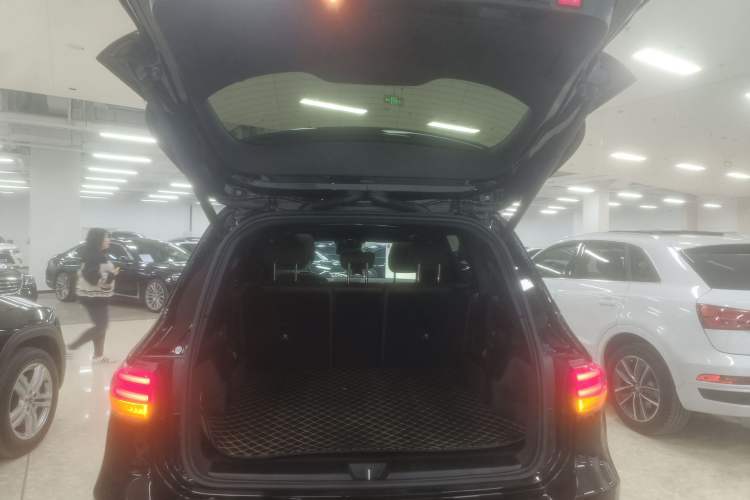 Used Mercedes-Benz GLB 2024 GLB 220 Fashion Model
