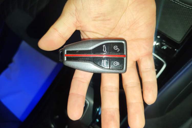 Used Hongqi HS5 2022 2.0T Smart Connect Flagship All-Wheel-Drive Version Vehicle Key