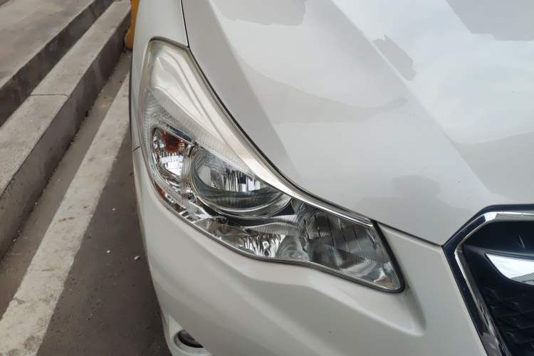 Used Subaru XV 2012 2.0i Elite Edition Right Front Headlight
