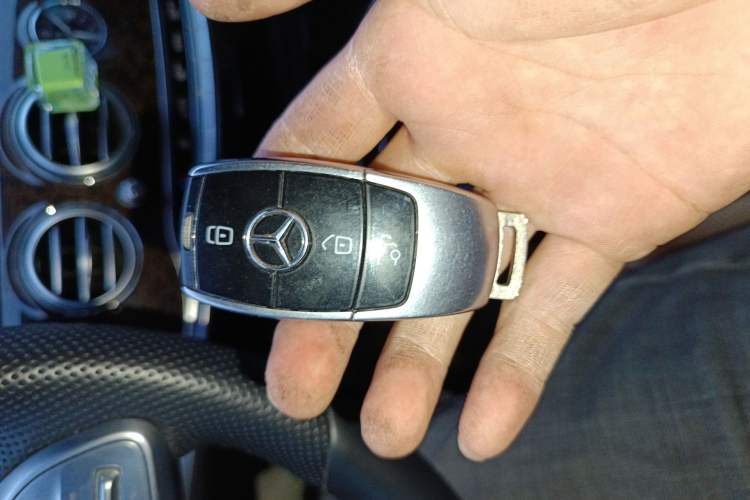 Used Mercedes-Benz S-Class 2018 S 320 L
