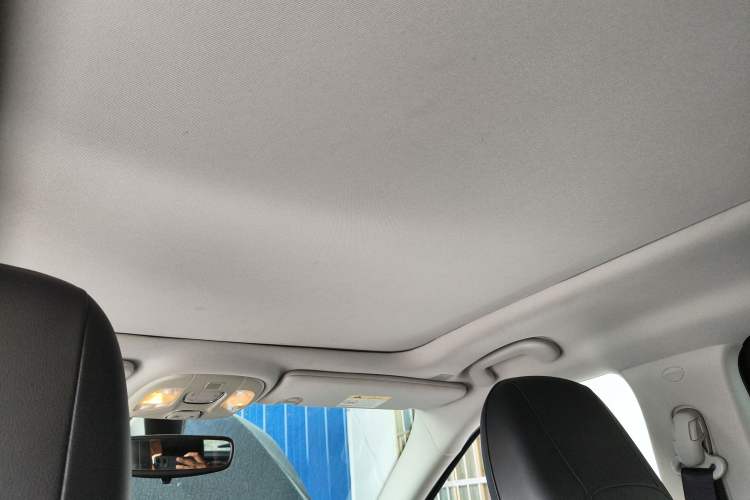 Used Jeep Compass 2017 200T Automatic Family Edition Headliner