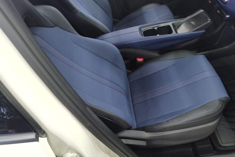 Used BYD Seagull 2025 Intelligent Driving Version 305 km Dynamic Edition Right Front Seat