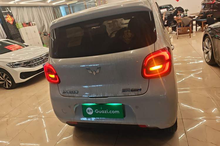 Used Wuling Hongguang MINIEV 2025 Four-Door Version Advanced Edition Rear