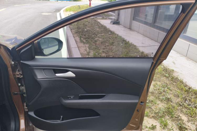 Used Chevrolet Cavalier 2018 320 Automatic Enjoyment Sunroof Edition