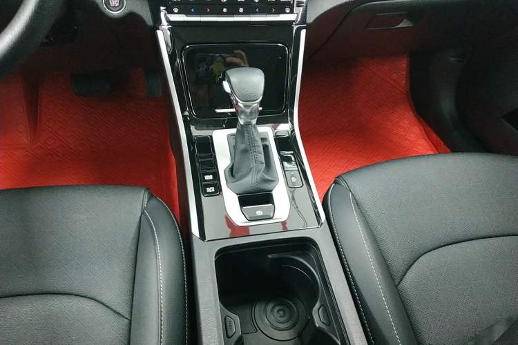 Used Kia K3 2019 1.5L CVT New Sharp Edition
