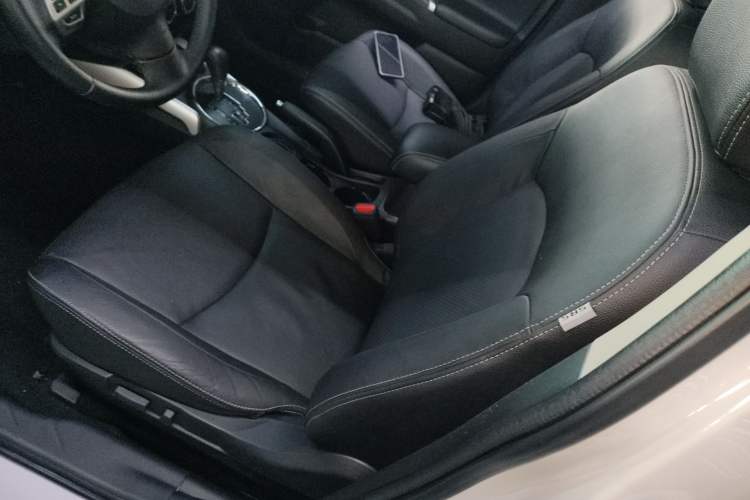 Used Mitsubishi ASX 2018 2.0L CVT Two-Wheel Drive Deluxe Edition