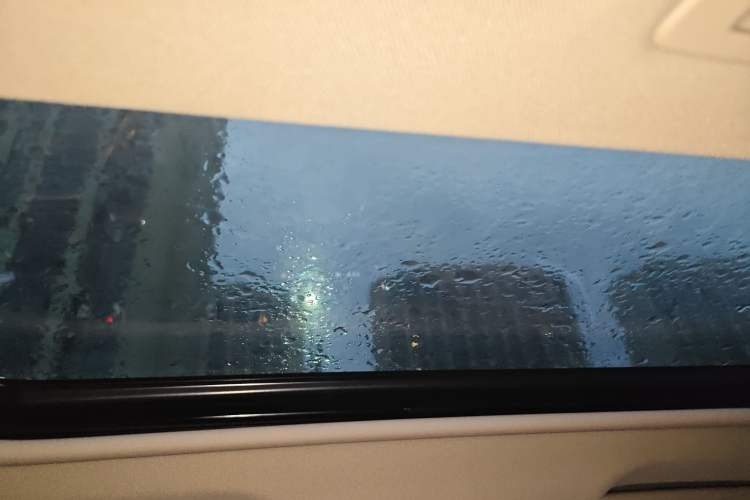 Used Chevrolet Monza 2021 320 Automatic Enjoyment Sunroof Edition