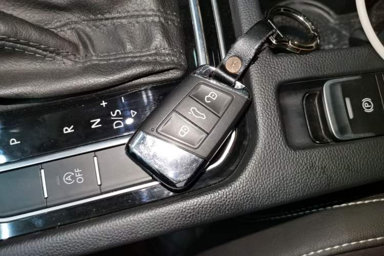 Used Volkswagen Magotan 2020 330TSI DSG Leading Model Vehicle Key