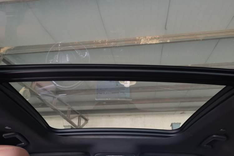 Used Lincoln Nautilus 2021 2.7T Four-Wheel Drive Prestige Edition Headliner