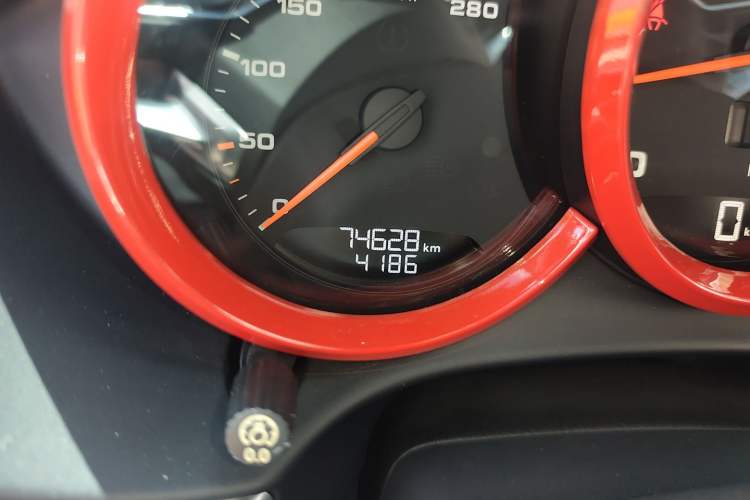 Used Porsche 718 2016 Cayman 2.0T