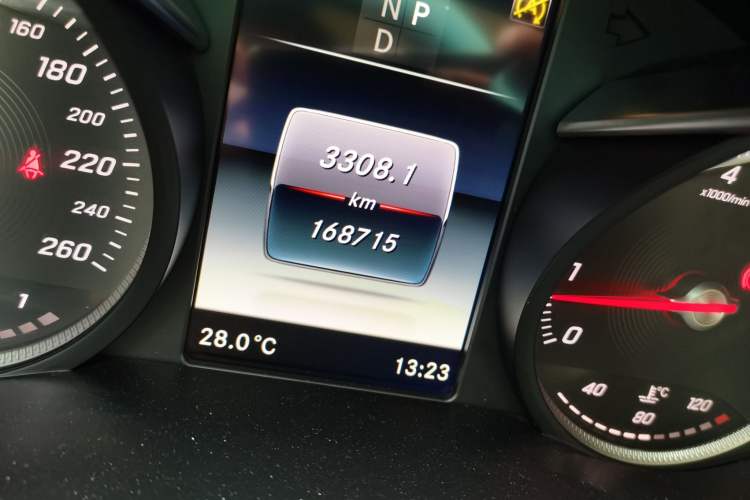 Used Mercedes-Benz C-Class 2017 C 200 L Sport Edition
