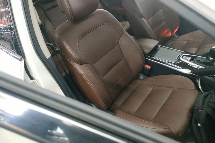 Used Renault Koleos 2017 2.5L Four-Wheel Drive Ultimate Edition
