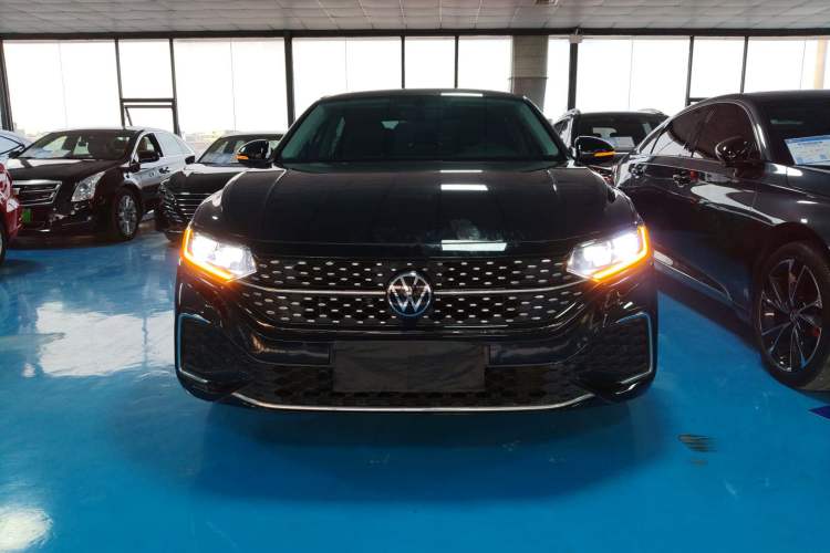 Used Volkswagen Passat 2023 Revised 330TSI Starry Elite Edition