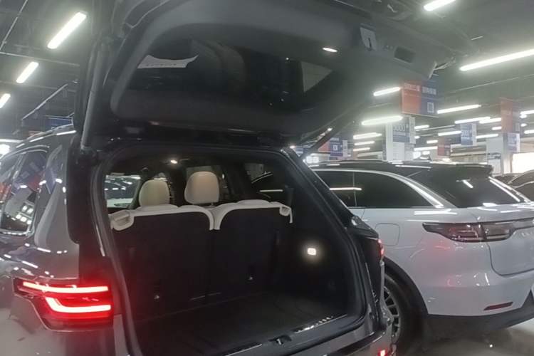 Used Li Auto ONE 2021 Extended-Range 6-Seater Version
