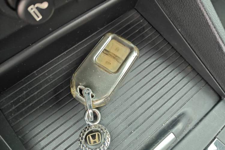 Used Honda Jade 2020 1.8L automatic Comfort version Vehicle Key