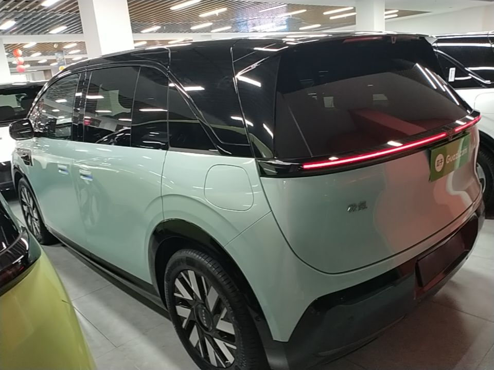 Zeekr MIX 2025 Intelligent Driving Version — снимка 13