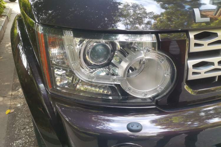 Used Land Rover Discovery 2010 4.0 V6 HSE Gasoline Model
