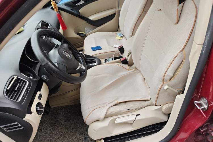 Used Volkswagen Golf 2012 1.6L Automatic Comfort Model Left Front Seat