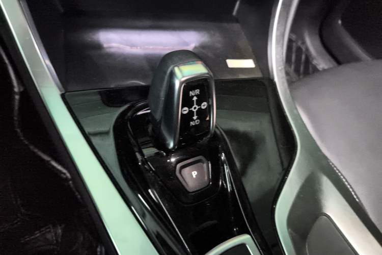 Used Lynk & Co 01 2019 2.0T Two-Wheel-Drive Pro Version China VI Standard
