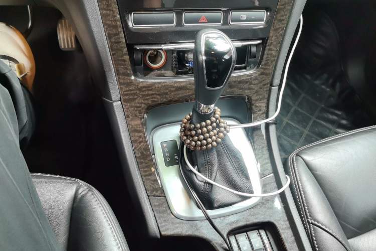 Used Ford Mondeo 2011 2.3L Luxury Model
