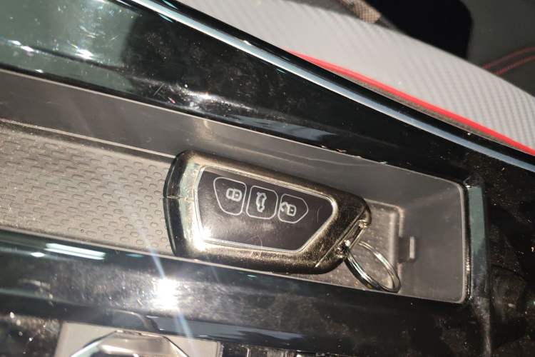 Used Volkswagen Lamando 2024 Lavida L 280TSI DSG Cool & Spicy Edition