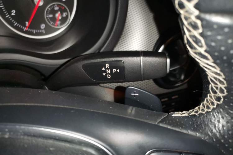 Used Mercedes-Benz B-Class 2019 B 200 Fashion Model Gear Lever