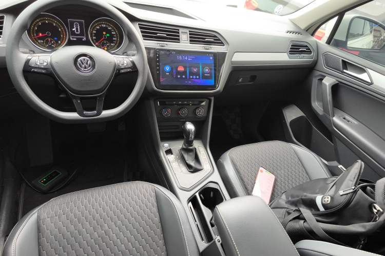 Used Volkswagen Tiguan L 2019 330TSI Automatic Two-Wheel Drive Luxury Edition China VI Standard