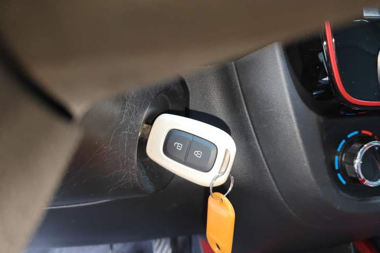 Used Dongfeng NAMMI EX1 2022 PRO Yuecheng Model