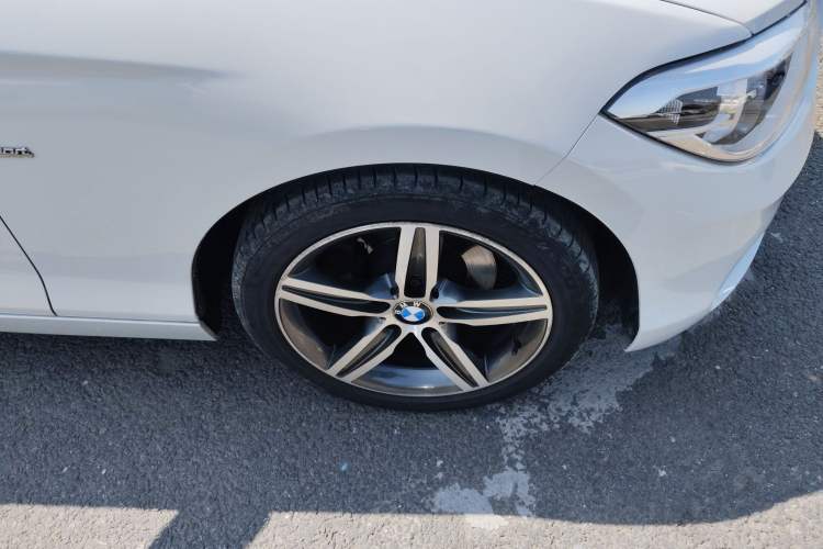 Used BMW 1 Series 2015 120i Sport Design Package
