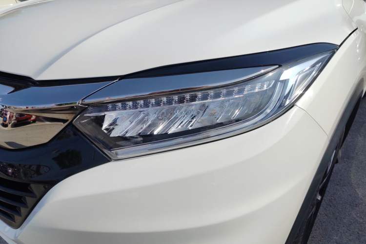 Used Honda Vezel 2020 1.5L CVT Luxury Edition