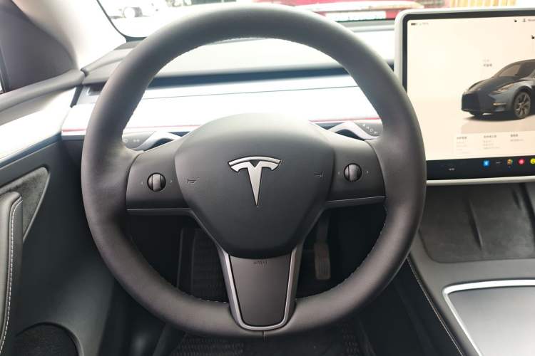 Used Tesla Model Y 2024 Rear-Wheel-Drive Version Steering Wheel