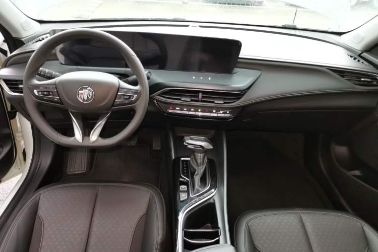 Used Buick Verano 2023 Pro Enjoyment Edition Center Console