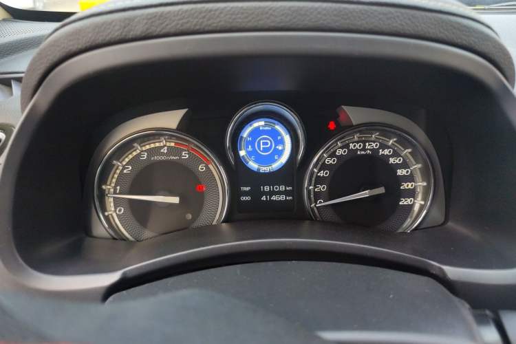 Used Isuzu mu-X 2020 1.9T Diesel Automatic 4x4 Enjoyment Edition 5 Seats China VI Standard
