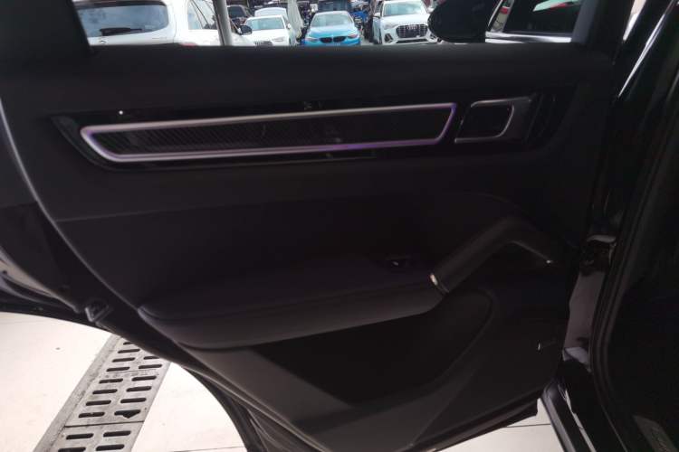 Used Porsche Cayenne E-Hybrid 2019 Cayenne E-Hybrid 2.0T