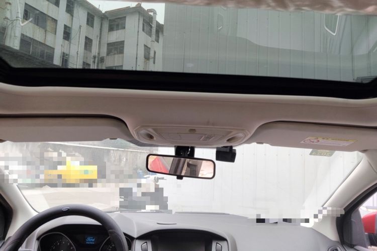 Used Ford Focus 2015 Hatchback EcoBoost 125 Manual – Ultra-Style Edition