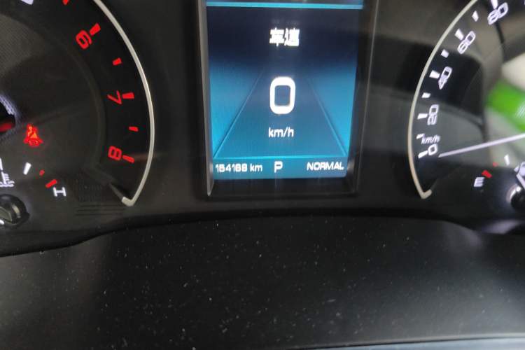 Used Wey VV5 2017 2.0T Ultra-Luxury Version
