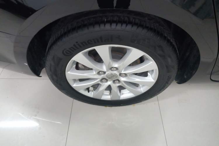 Used Buick LaCrosse 2013 2.4L SIDI Elite Comfort Version