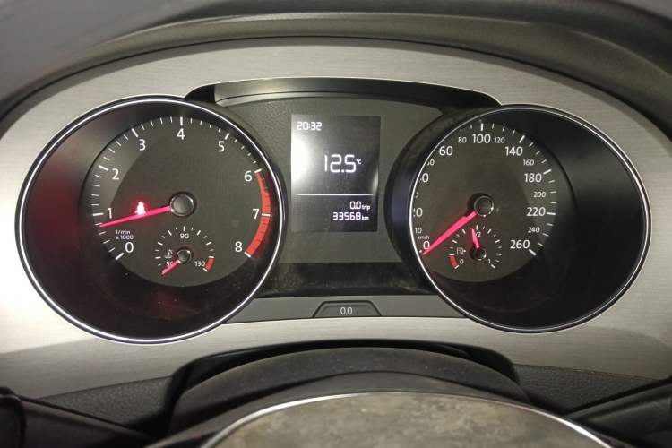 Used Volkswagen Golf Sportsvan 2016 1.6L Manual Comfort Model