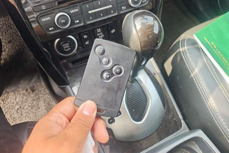 Used Renault Koleos 2014 2.5L 4x4 Comfort Edition