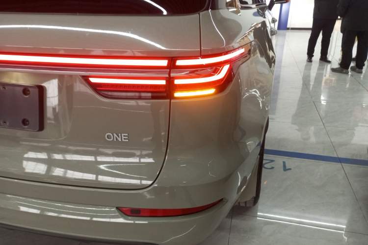 Used Li Auto ONE 2021 Extended-Range 6-Seater Version

