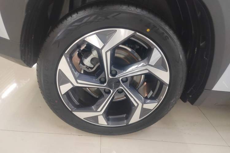 Used Geely Auto FX11 2023 1.5TD DCT Prestige Edition