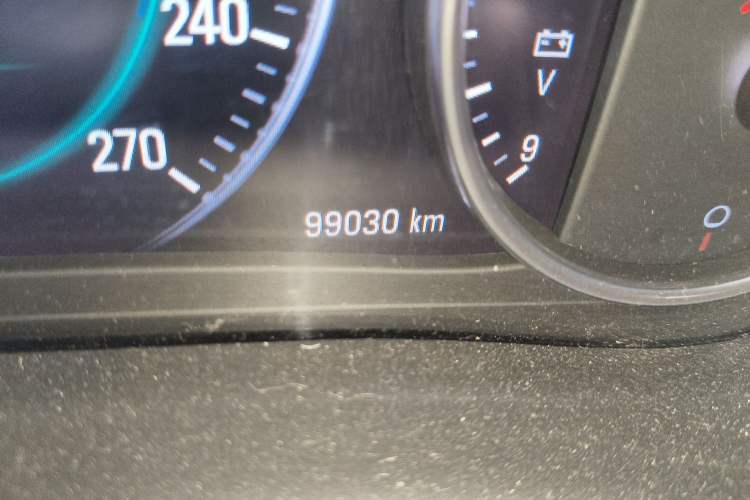 Used Buick Envision 2018 20T Two-Wheel-Drive Elite Model
