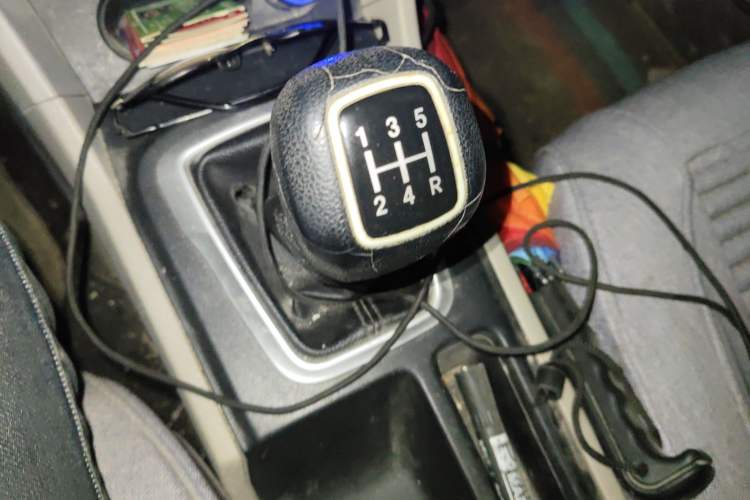 Used Dongfeng Aeolus L60 2015 1.8L Manual New Enjoyment Version
